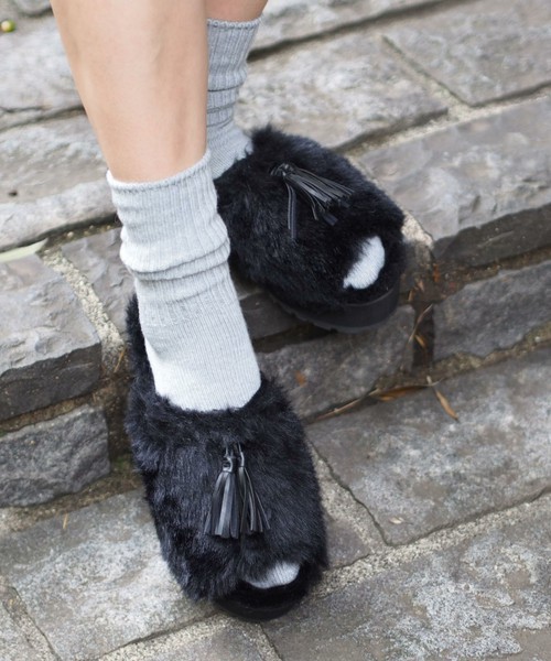 フェイクファータッセルサンダル/AEBFC FK FUR SNDL